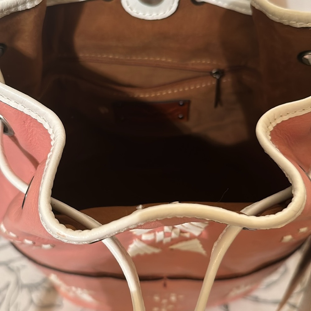 Handbag - Picture 5 of 6